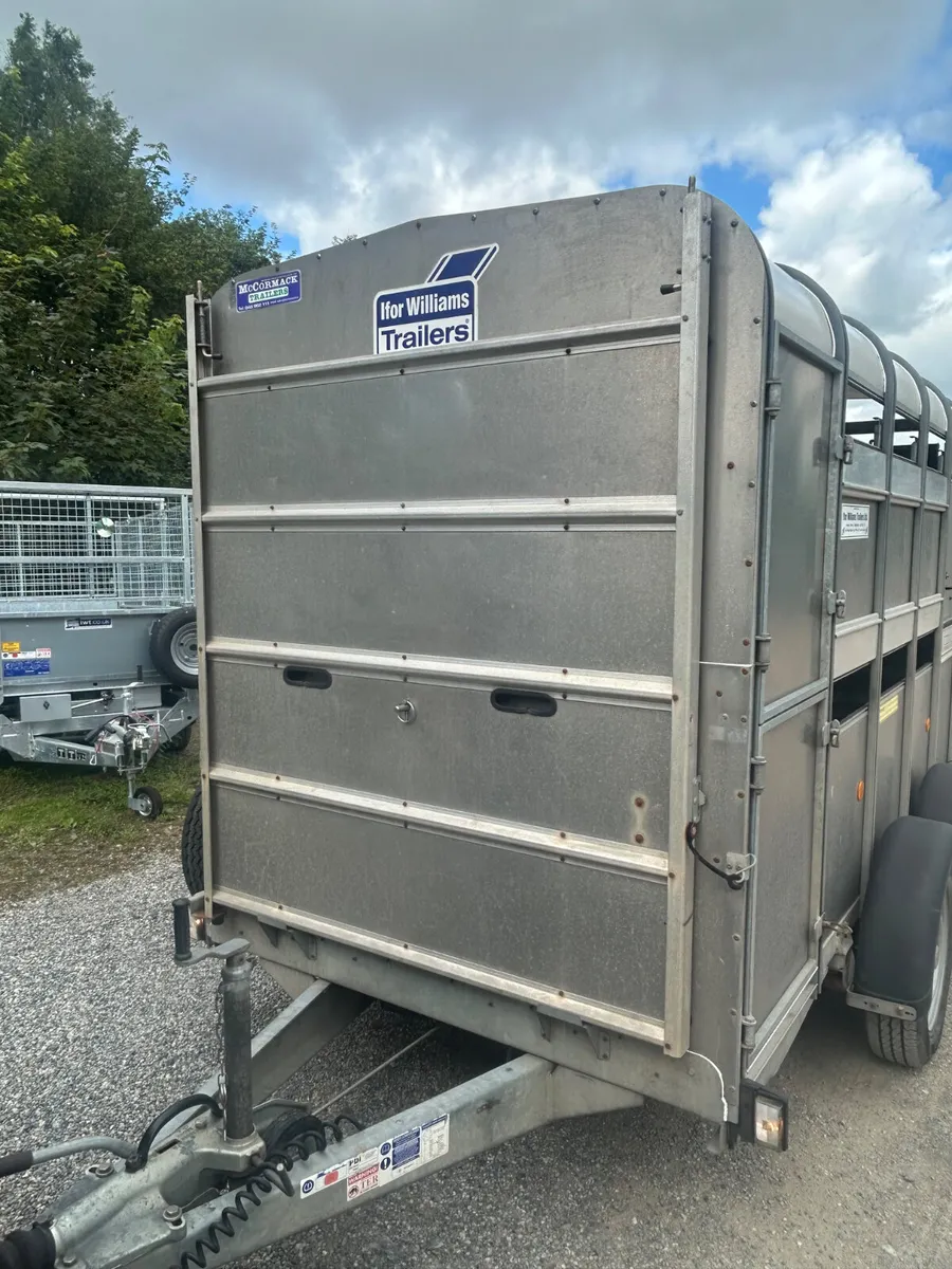 2016 Ifor Williams 10x5 Livestock with Decks - Image 3