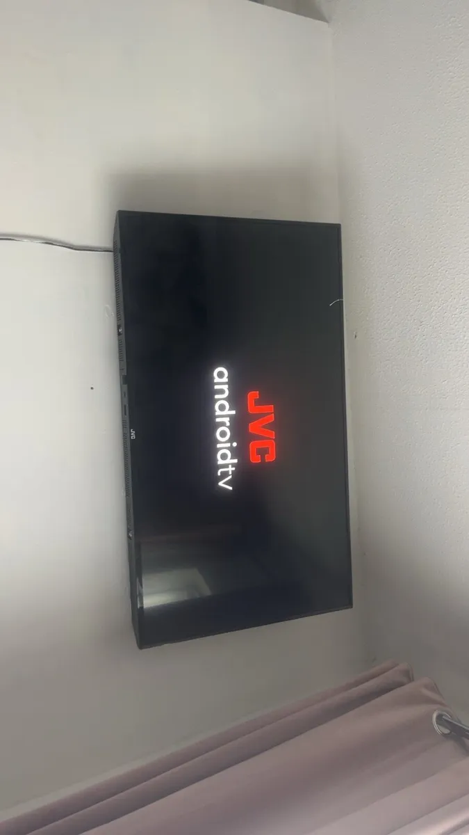 Tv - Image 1