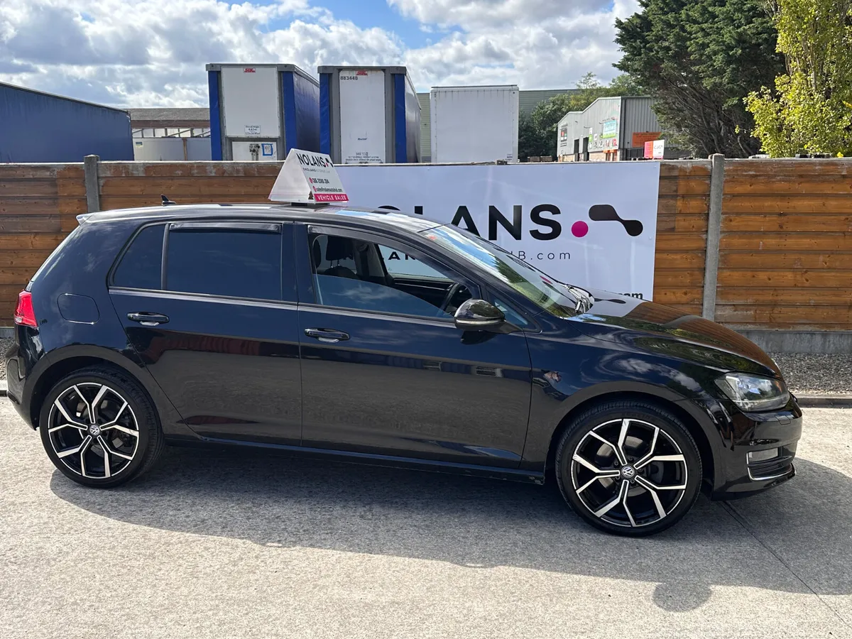 Volkswagen Golf 2015 HIGHLINE 1.4 AUTO - Image 3