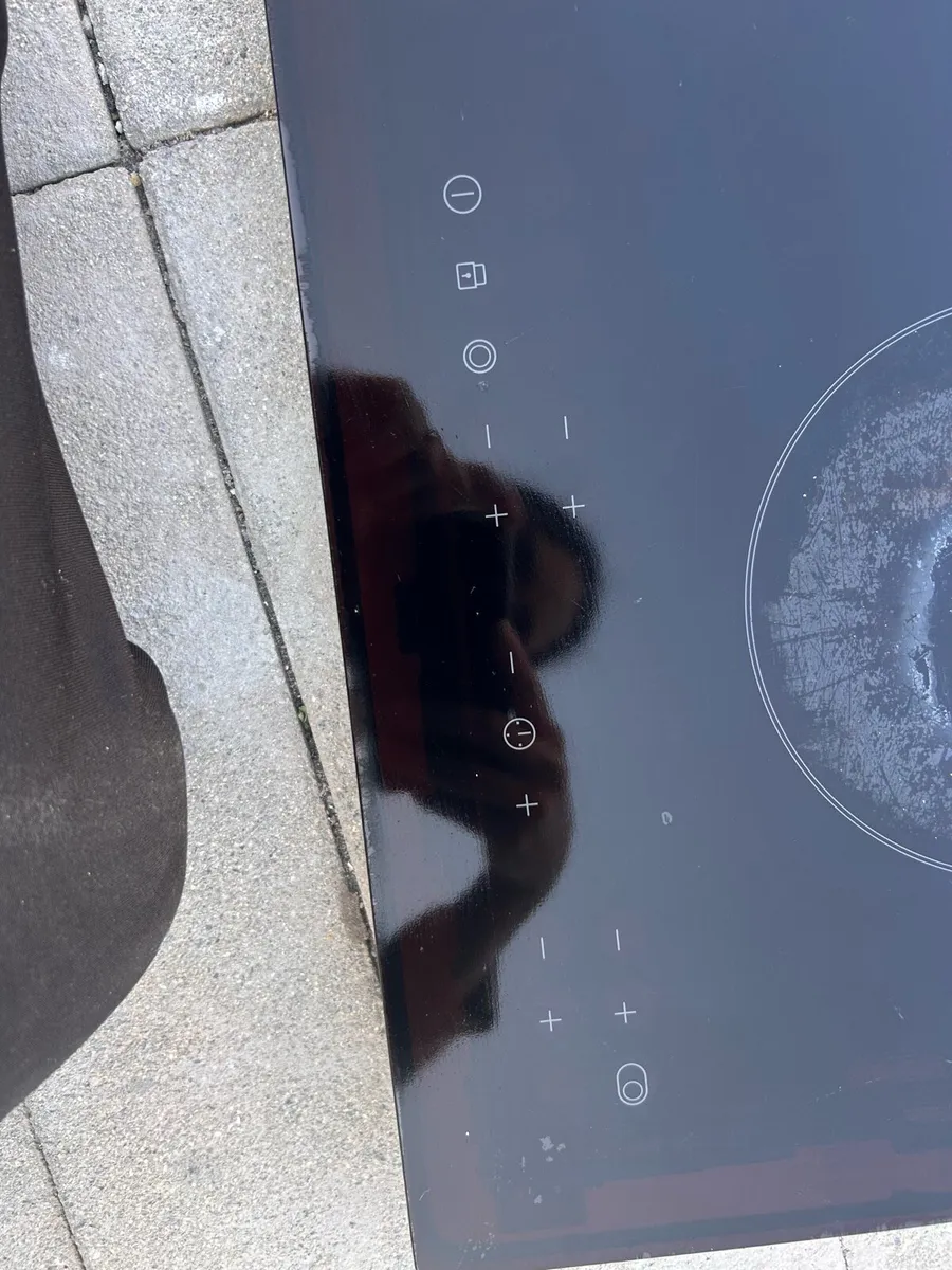 zanussi hob - Image 3
