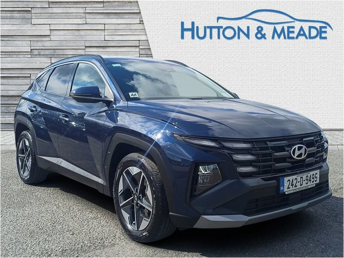 Hyundai Tucson Executive 1.6 Diesel 5dr - Image 1