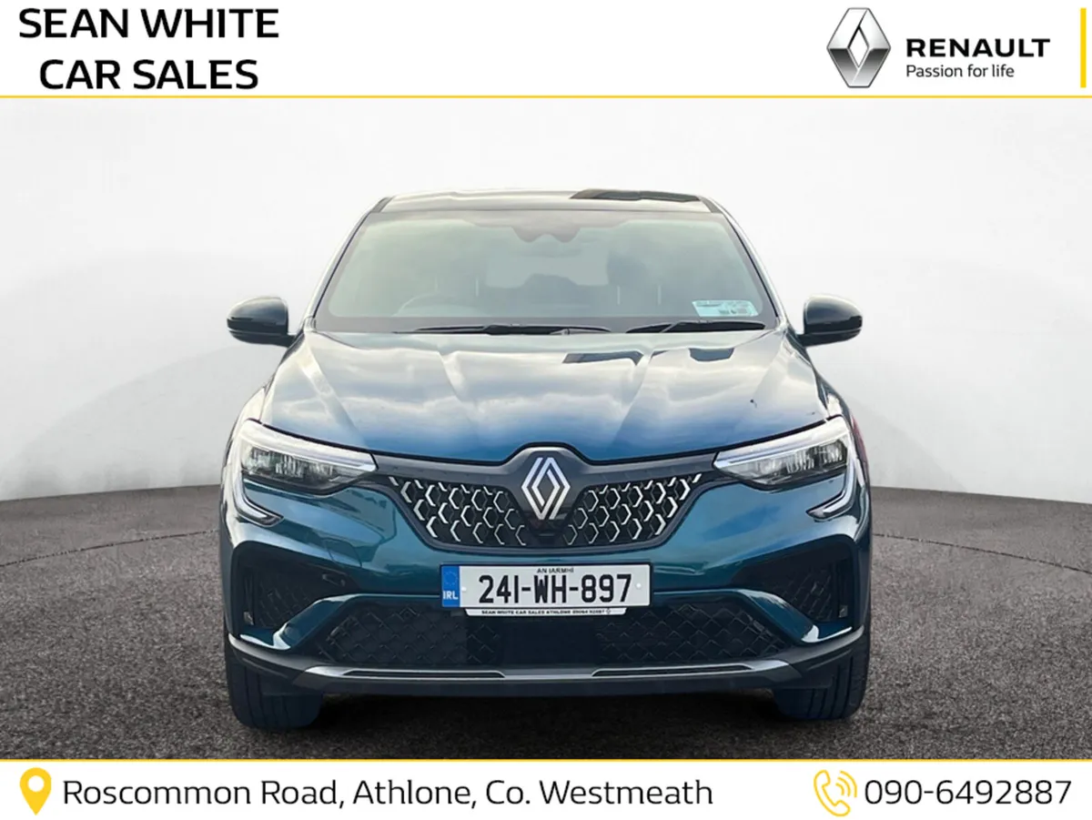 Renault Arkana TECHNO E-TECH HYBRID 14 - Image 4