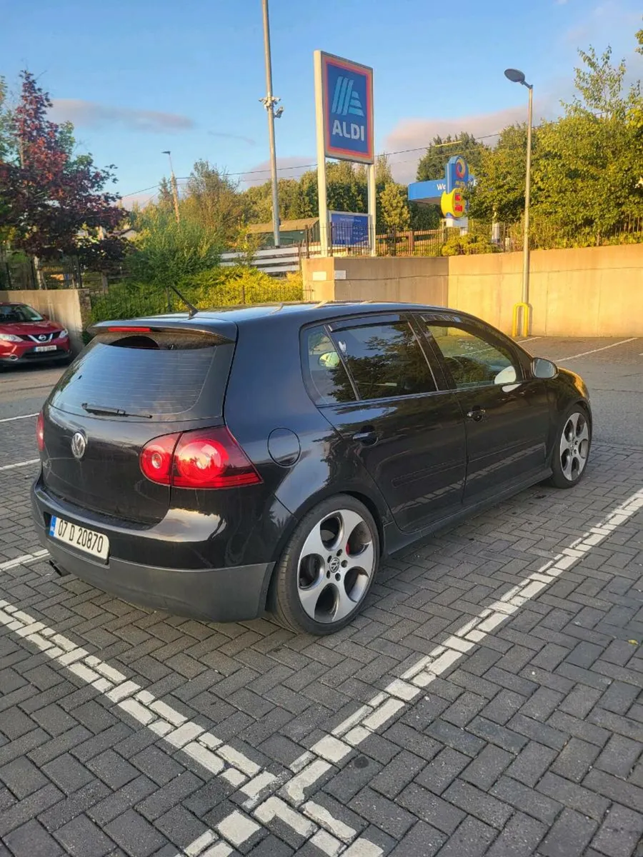 Golf GTI - Image 2