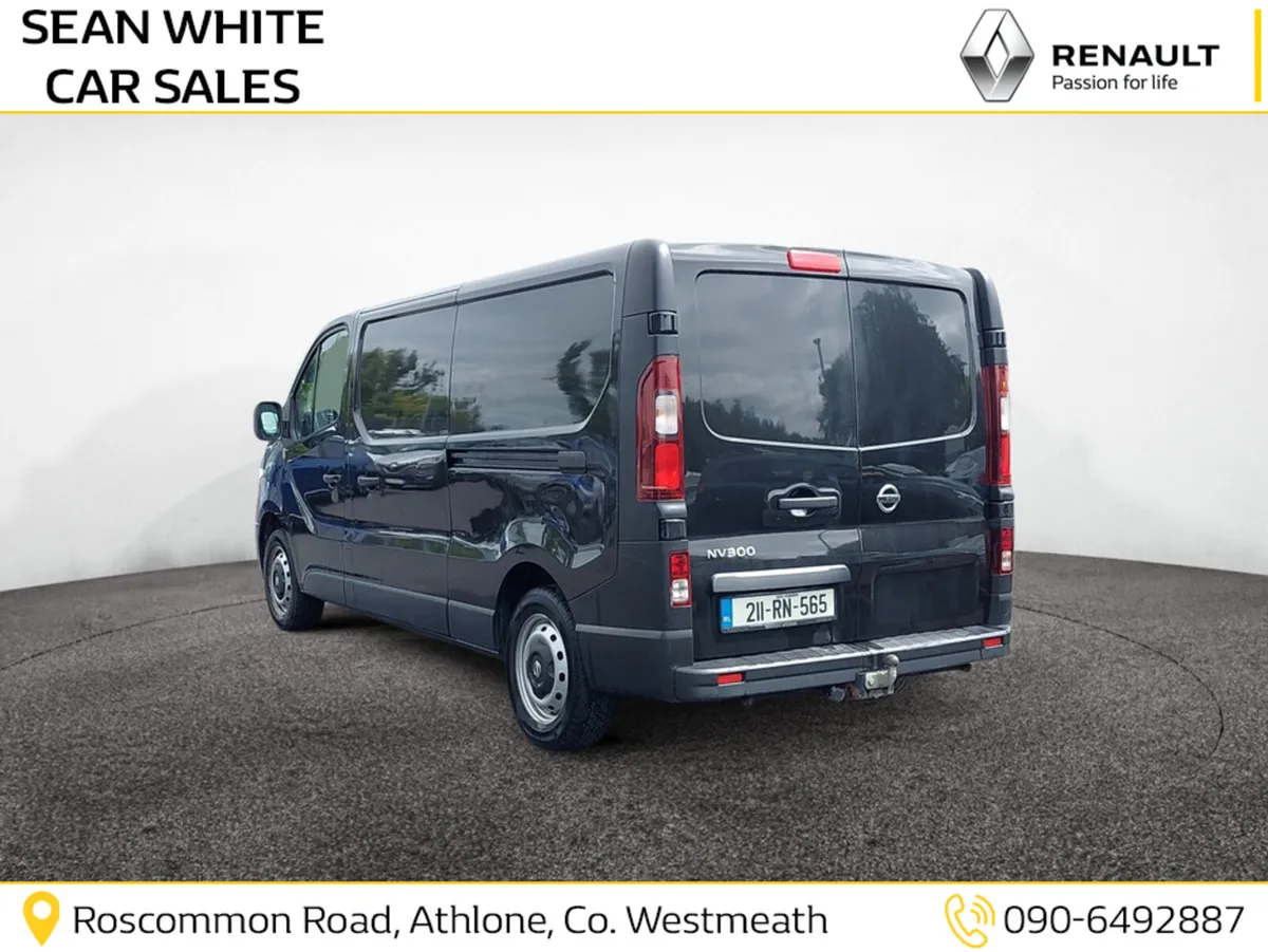 Nissan NV300 LWB 120 XE 1300 MY20 4DR - Image 3