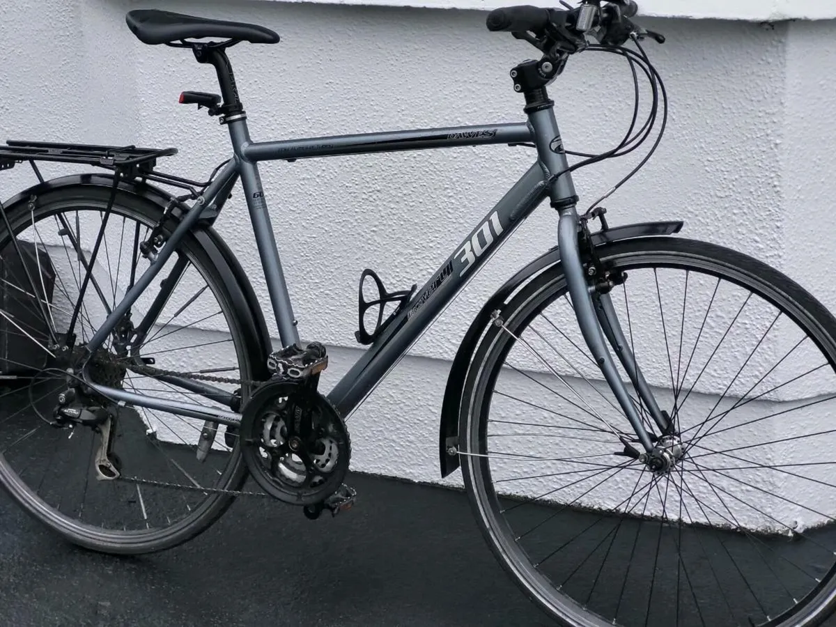 GENTS LARGE BIKE V.G.C  NO OFFERS - Image 2
