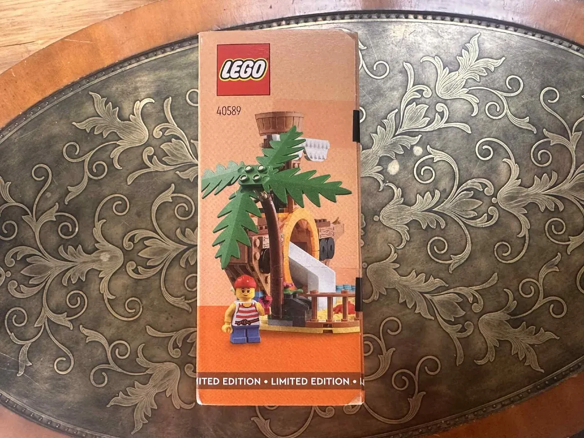 Limited edition Pirates Lego set. - Image 2