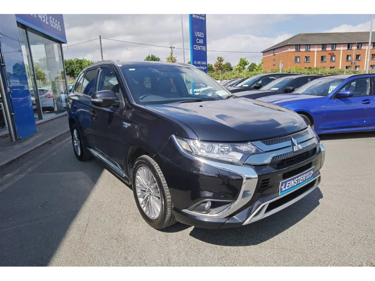 Mitsubishi Outlander 2.4 DYNAMIC AUTOMATIC PETROL - Image 3