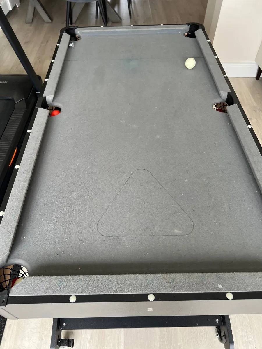 Pool table - Image 3