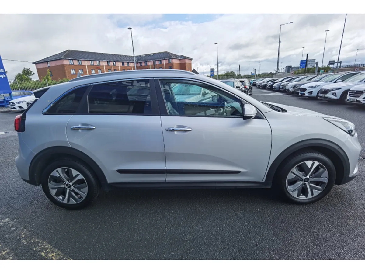 Kia Niro 64KWH EV 3 - FINANCE AVAILABLE - CALL US - Image 4