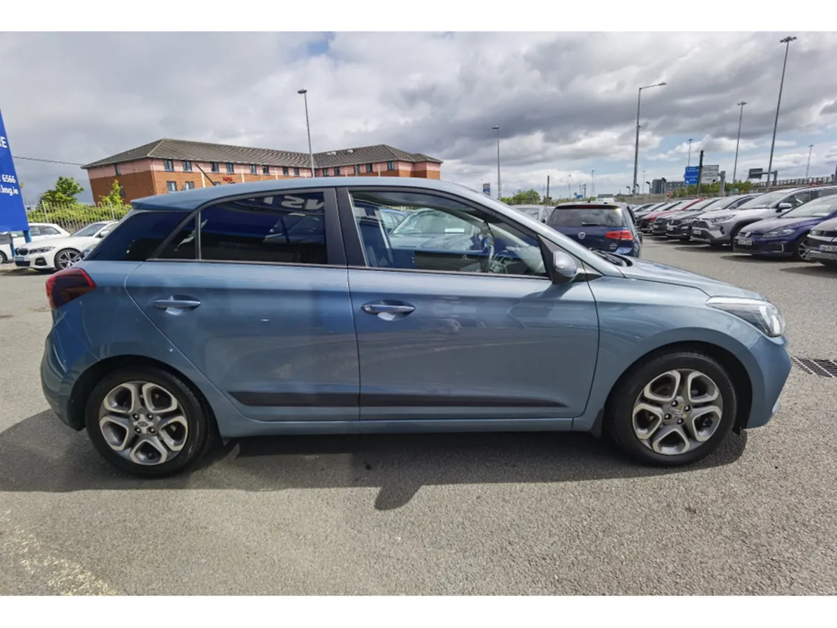 Hyundai i20 1.2 ACTIVE DELUXE - FINANCE AVAILABLE - Image 4