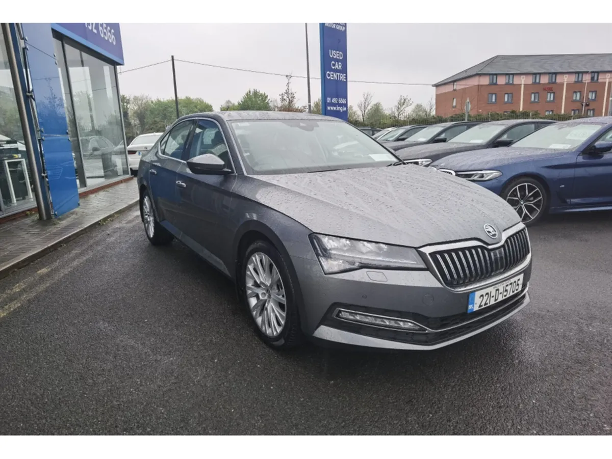 SKODA SUPERB 2.0TDI STYLE DSG AUTOMATIC 150BHP - Image 3