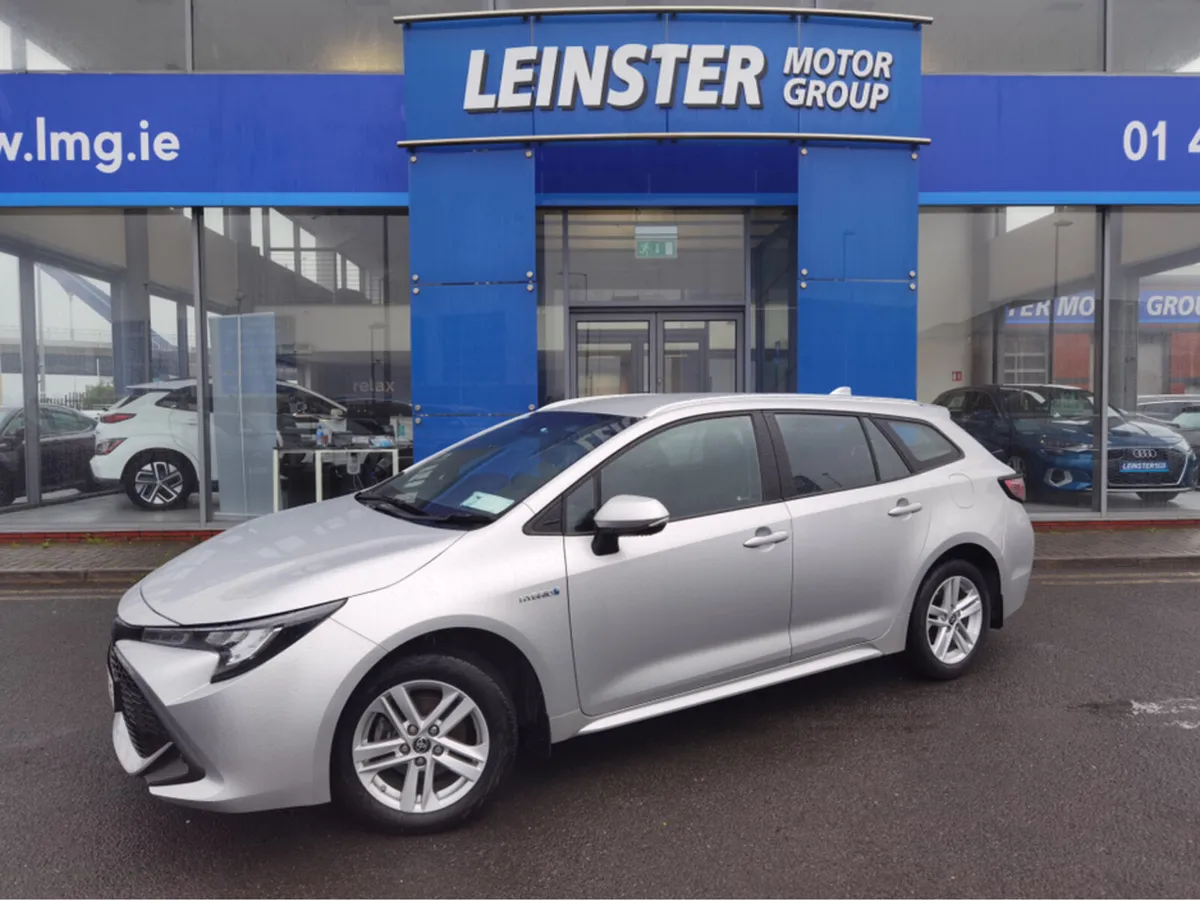 Toyota Corolla 1.8 LUNA AUTOMATIC PETROL HYBRID ES - Image 1