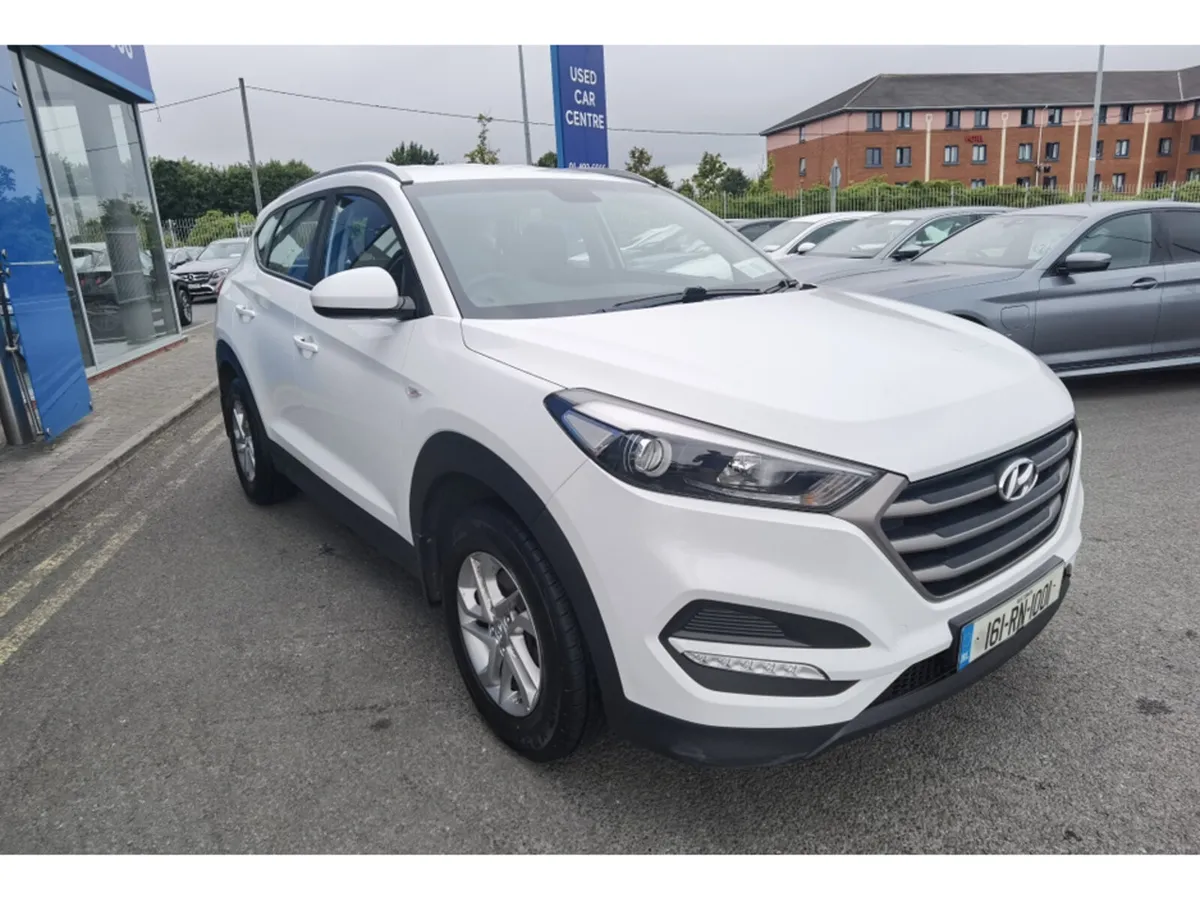Hyundai Tucson 1.7 COMFORT - FINANCE AVAILABLE - C - Image 3