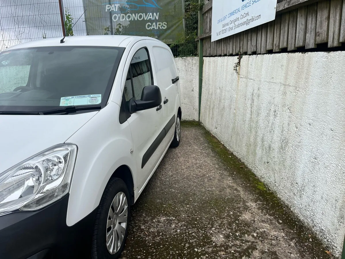 2018 Citroen Berlingo 3 seater - Image 3