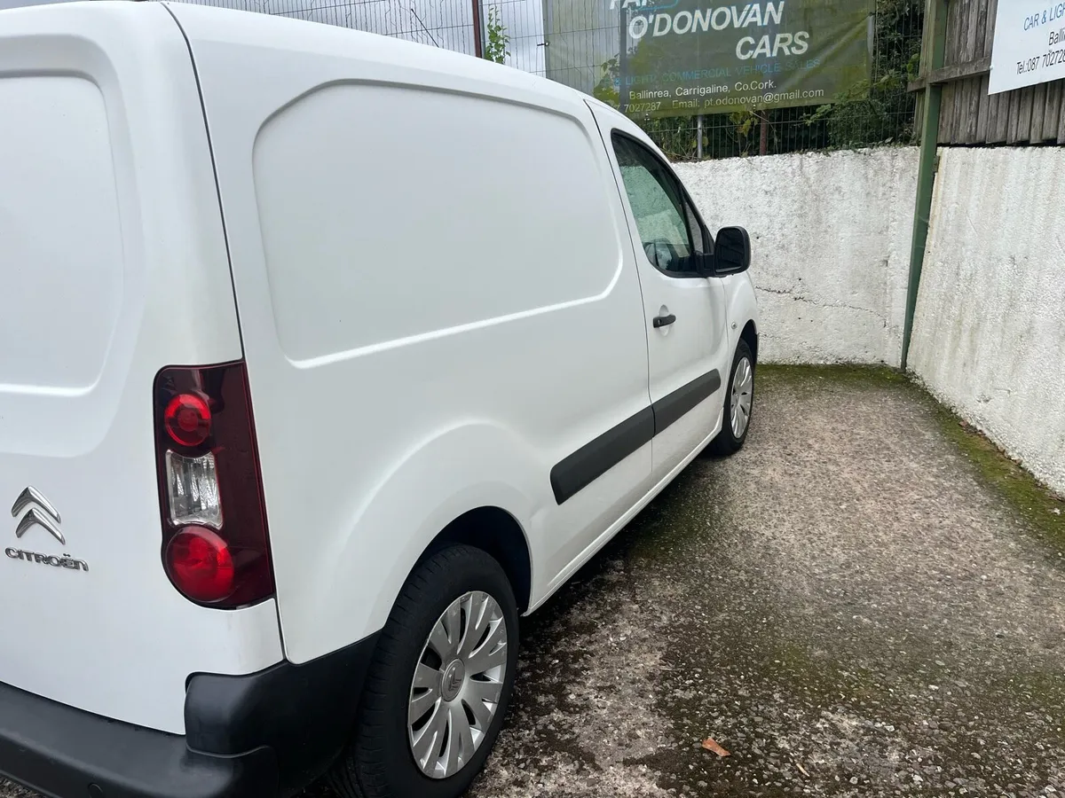 2018 Citroen Berlingo 3 seater - Image 4