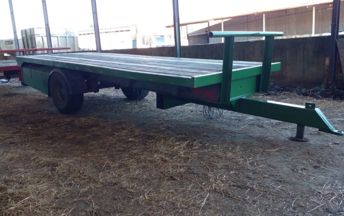 22 ft bale trailer DELIVERY - Image 3