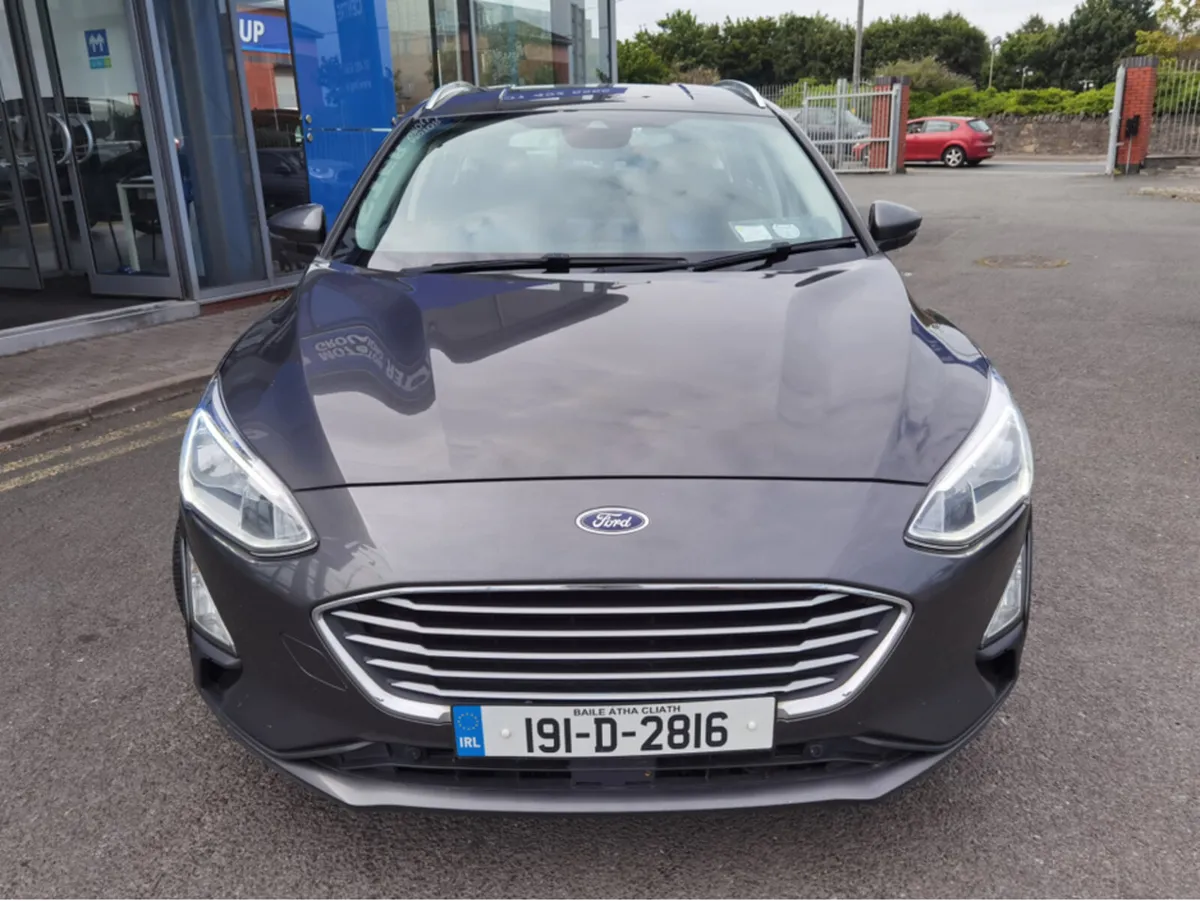 Ford Focus 1.5TDCI ZETEC ESTATE 120BHP - FINANCE A - Image 2