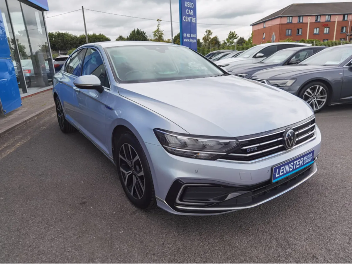 Volkswagen Passat 1.4 GTE DSG PETROL PLUG-IN HYBRI - Image 4