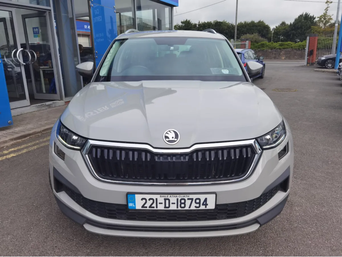 SKODA KODIAQ 2.0TDI AMBITION DSG AUTO **7 SEATER** - Image 2