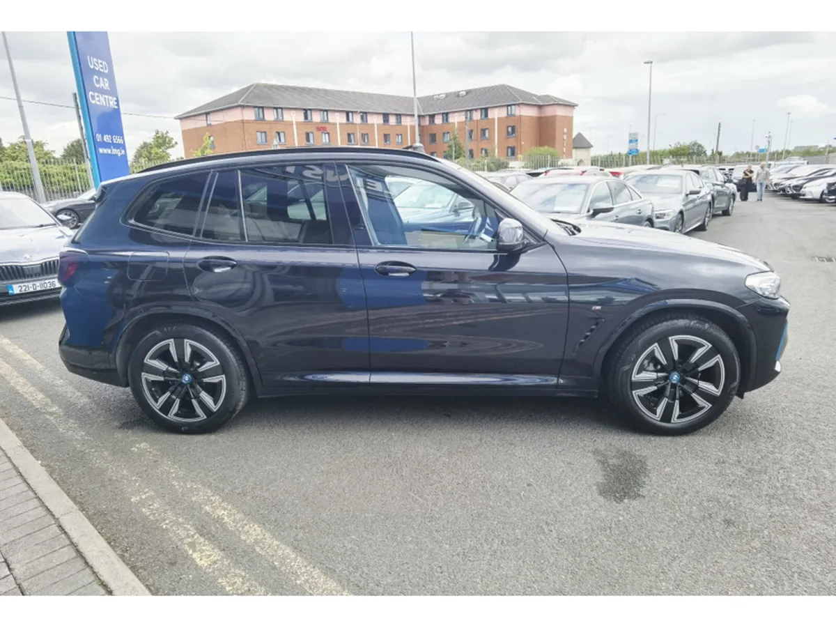 BMW iX3 80KWH M SPORT **SUNROOF + HUGE SPEC!!** - Image 4