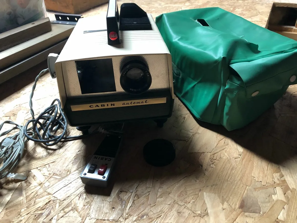 Cabin Automat Cassette Slide Projector - Image 2