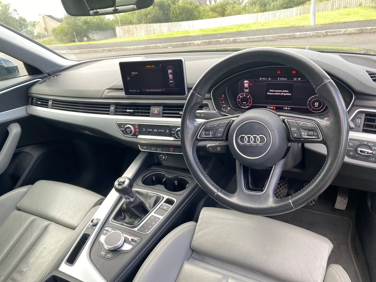 Audi A4 2017 - Image 2