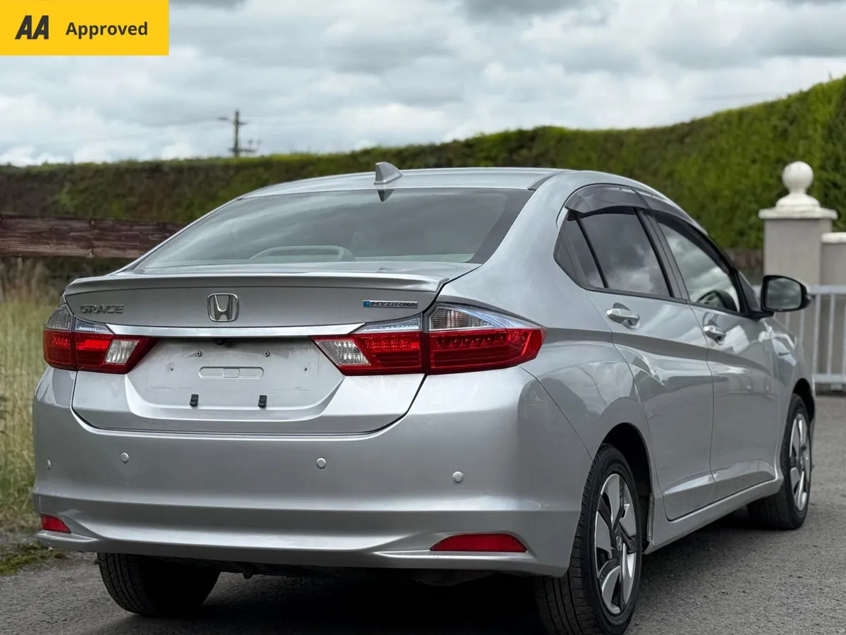 🌟 2016 Honda Grace 1.5 Hybrid EX 🌟 - Image 4