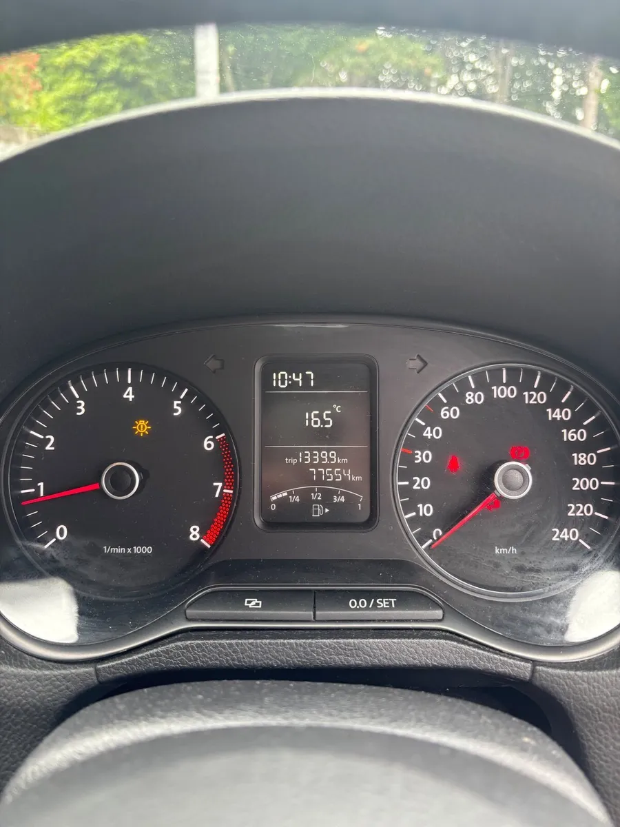 2012 VOLKSWAGEN POLO, APPLE CARPLAY, 1.2l Petrol - Image 4