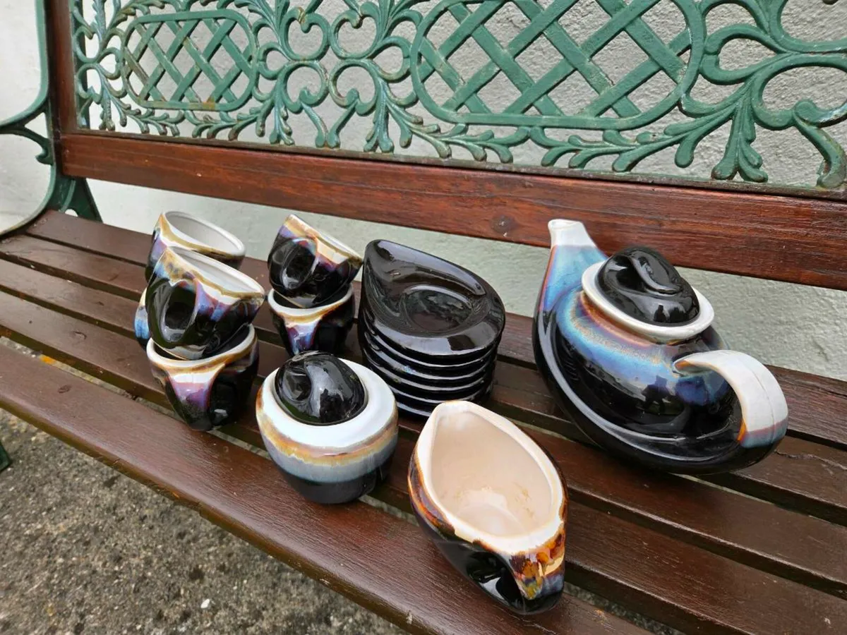 Porcelain Tea Set - Image 4