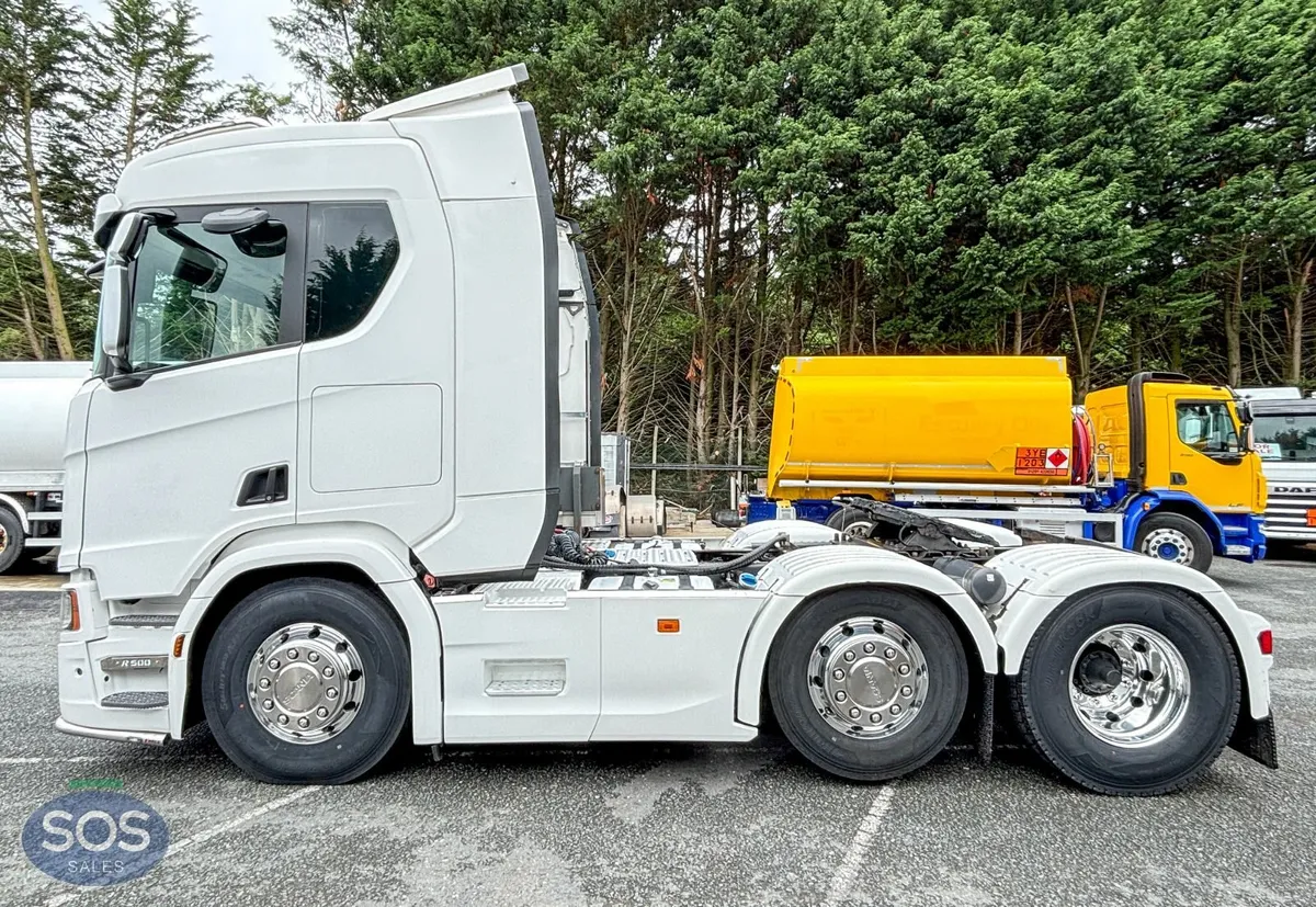 2021 Scania R500 6×2 ADR Tractor Unit - Image 2