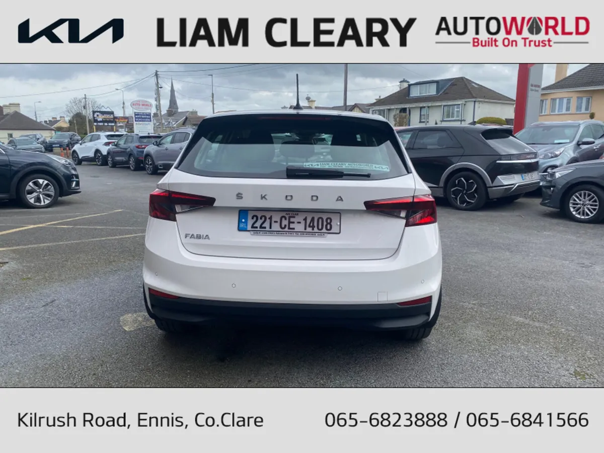Skoda Fabia AMBITION 1.0 MPI 65HP 5DR - Image 4