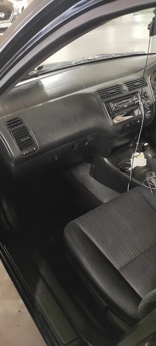 Honda Civic 2003 - Image 4