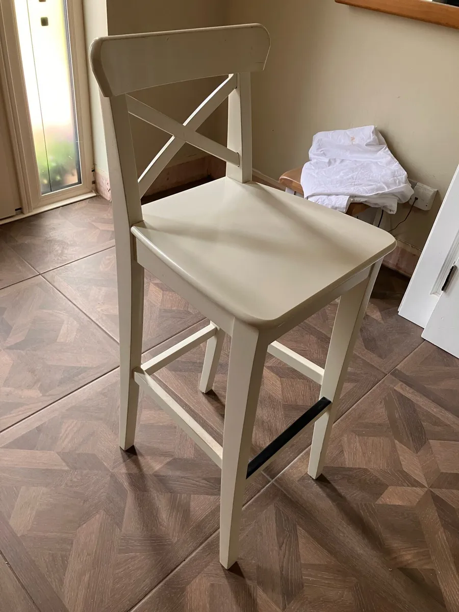 Cream Kitchen Stool x4 - Image 3
