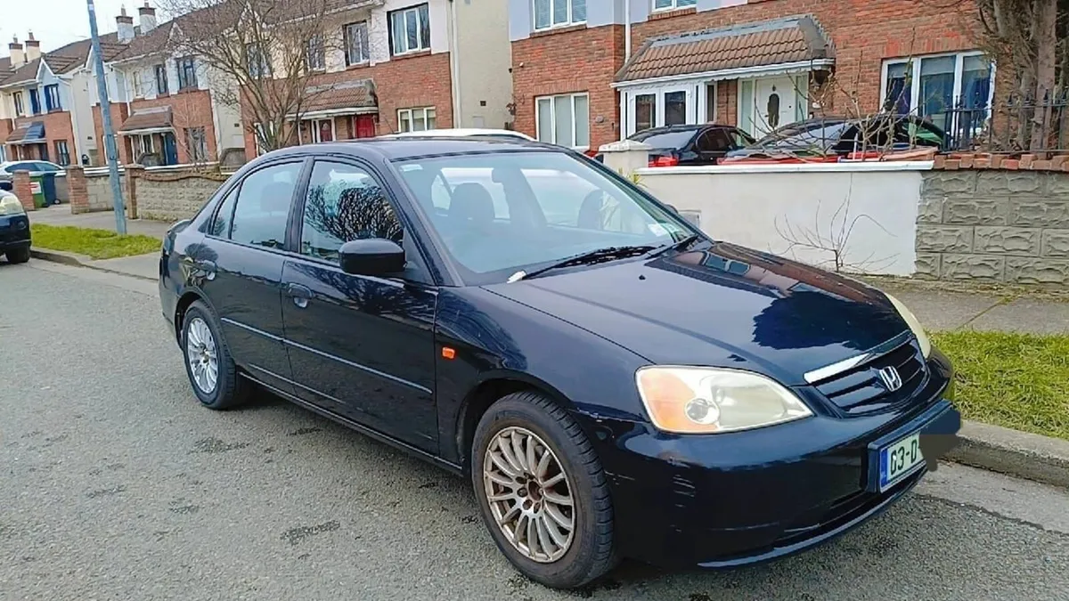 Honda Civic 2003 - Image 1