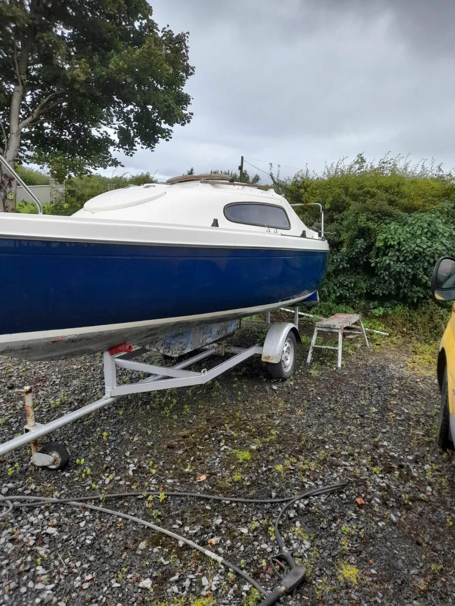Sailing Boat - Image 3