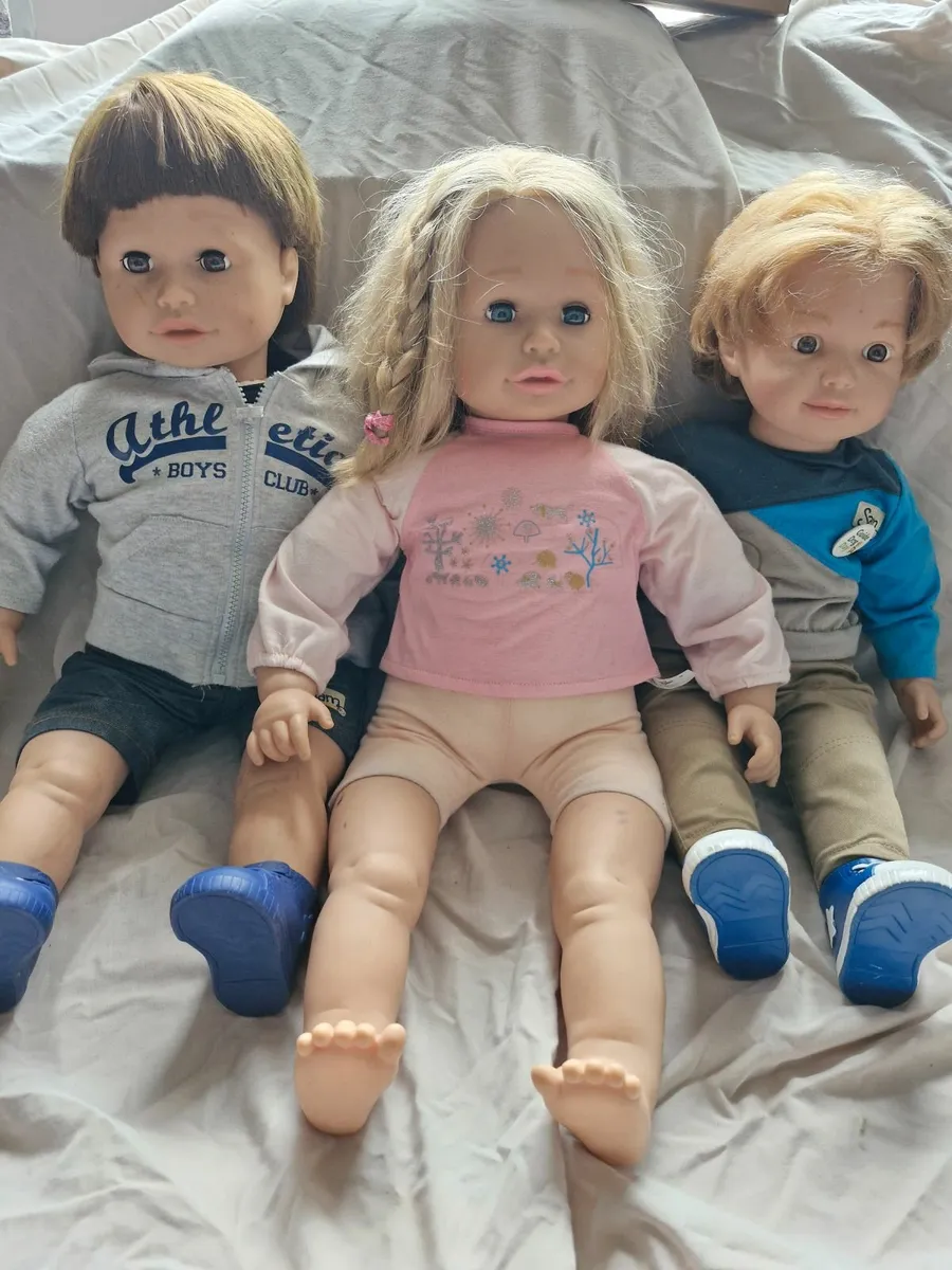 Toys - Image 2