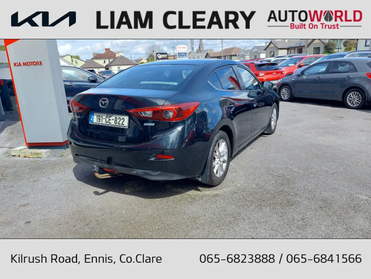 Mazda Mazda3 2.2 D 150PS EXECUTIVE SE 4DR IPM2 - Image 3