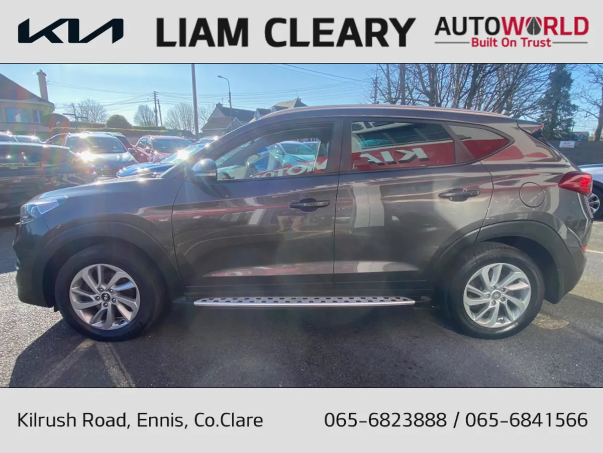 Hyundai Tucson EXECUTIVE 1.7 5DR - Image 3