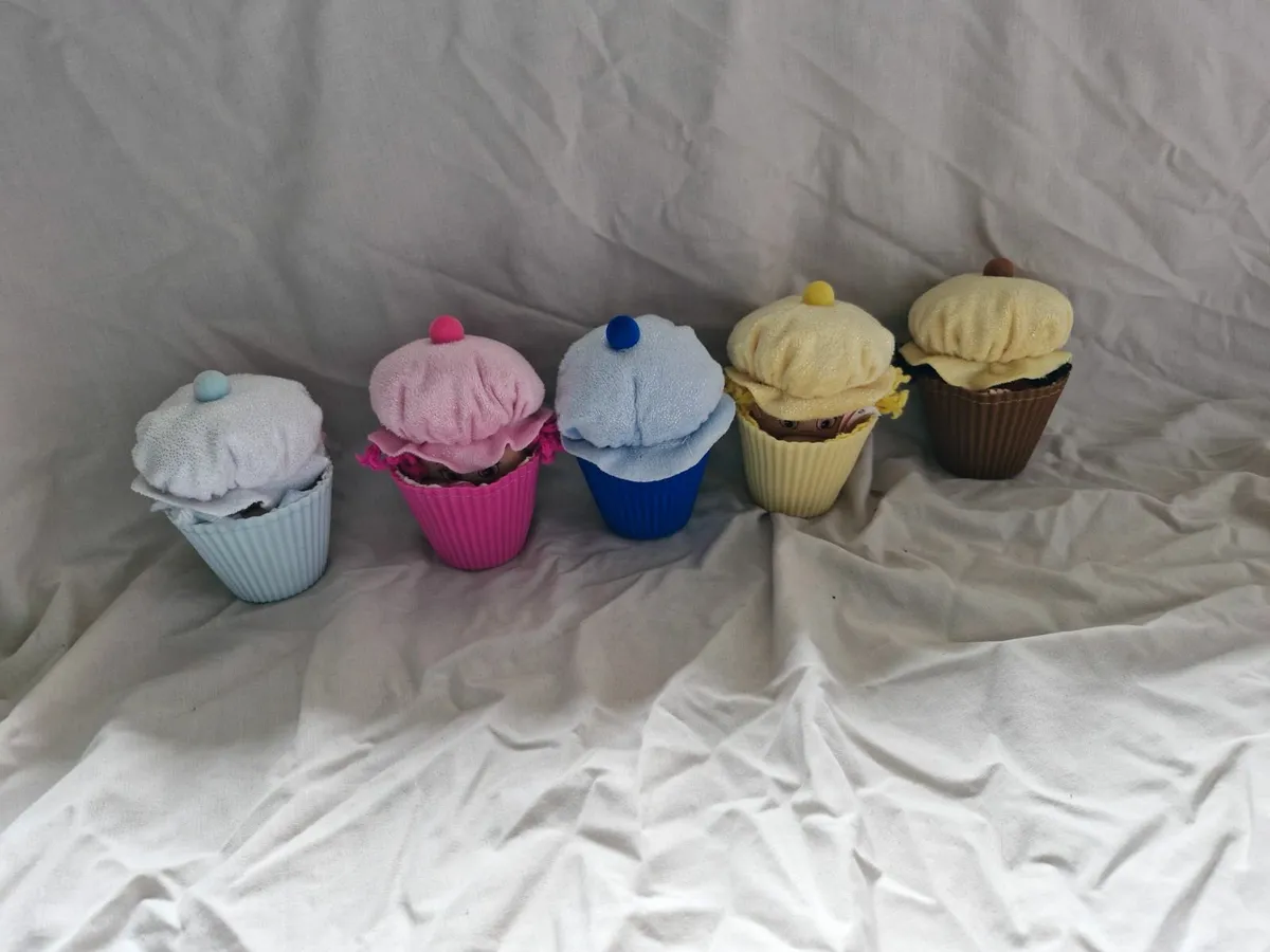 Toys - Image 2