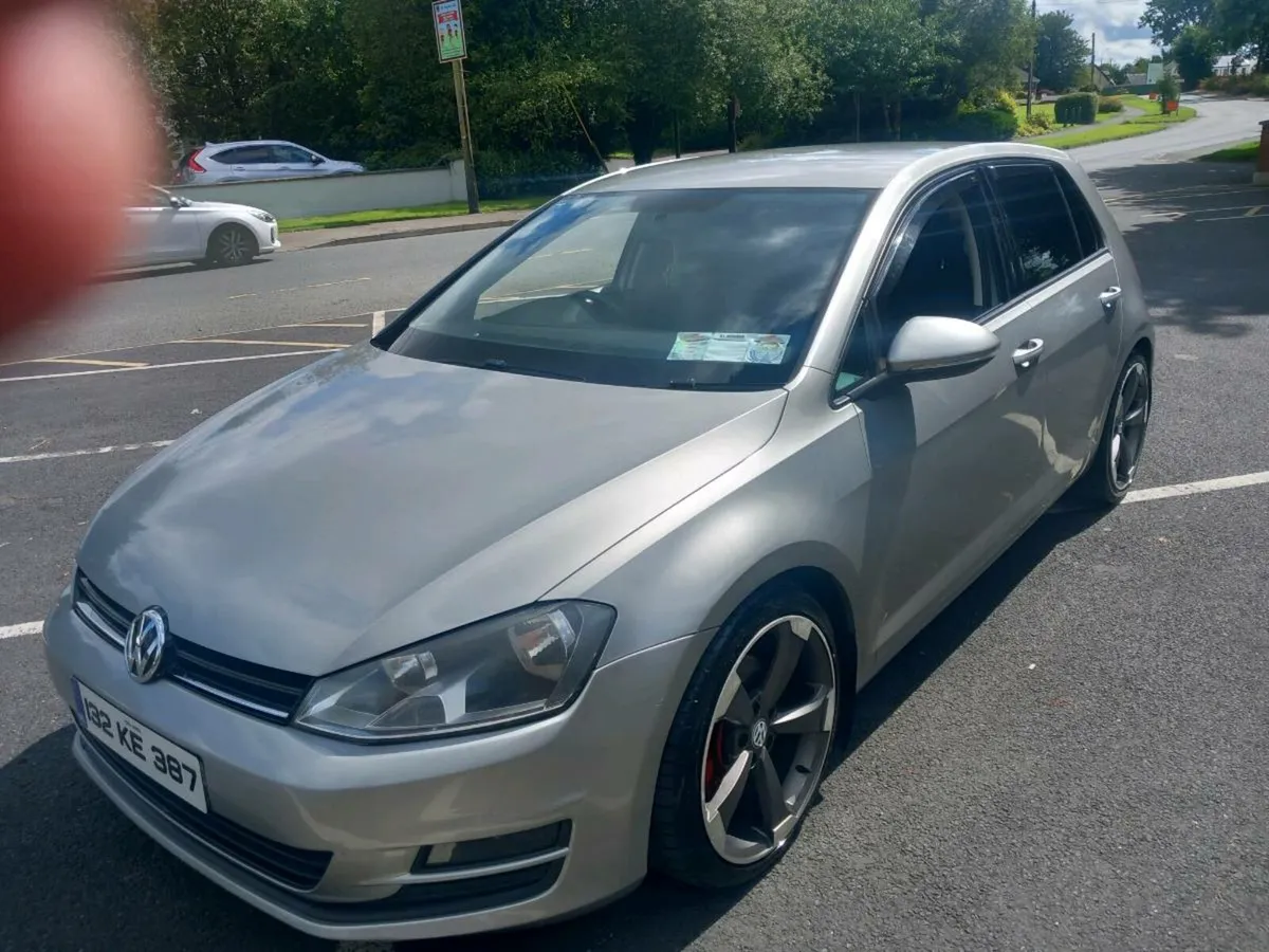 V W GOLF 1600cc Bluemotion - Image 2