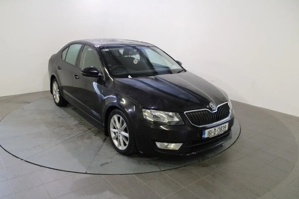Skoda Octavia Ambition 1.6tdi 110HP - Image 1