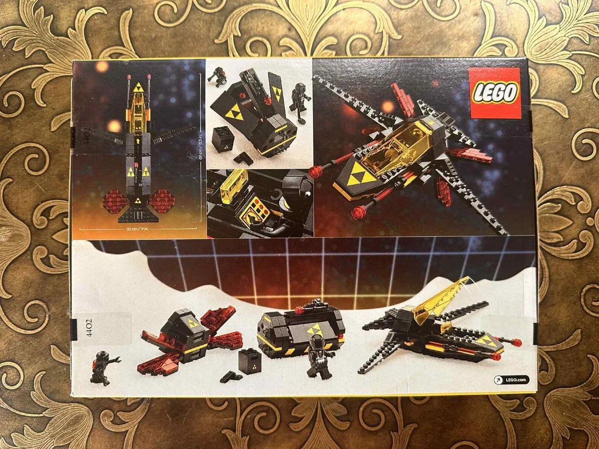 Blacktron Cruiser Lego set. - Image 2