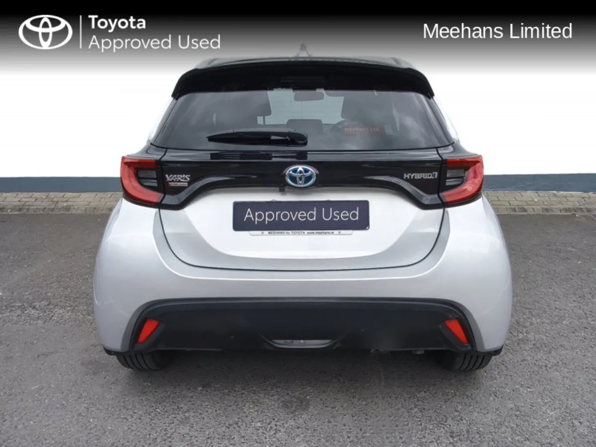 Toyota Yaris YARIS HYB L/SPORT MONO - Image 4