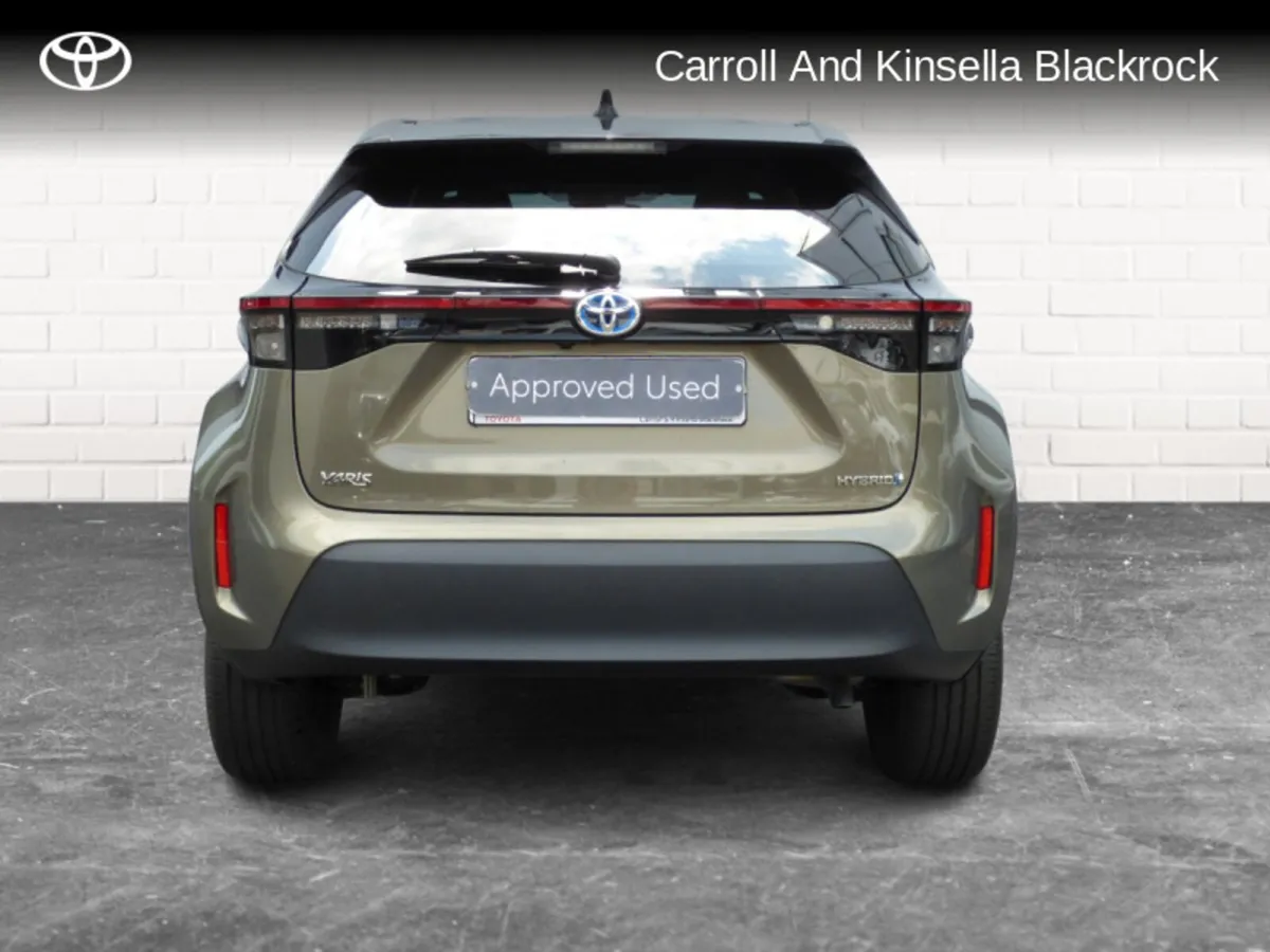 Toyota Yaris Cross Hybrid Luna Sport - Image 4