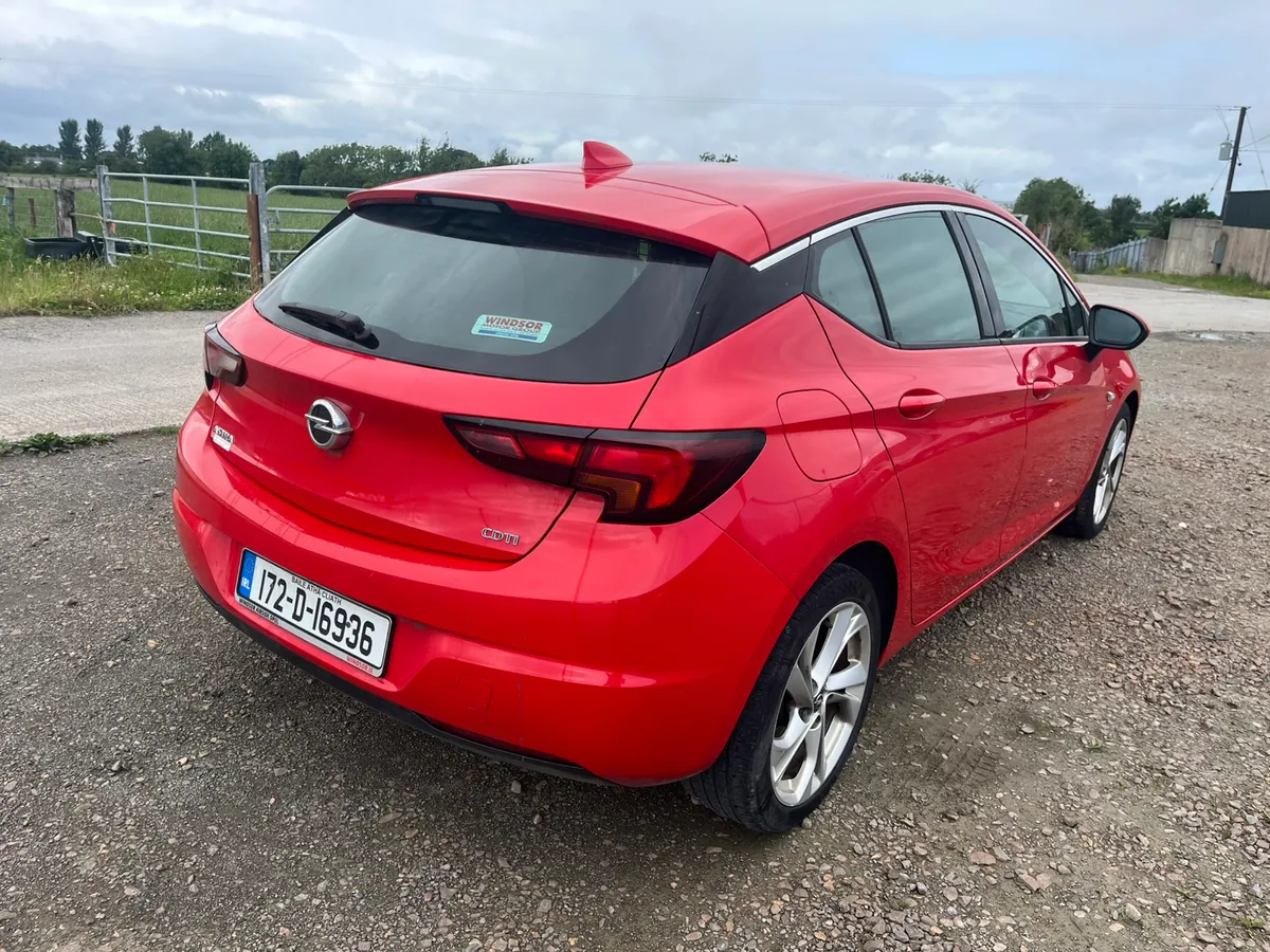 2017, Opel Astra Van - Image 3