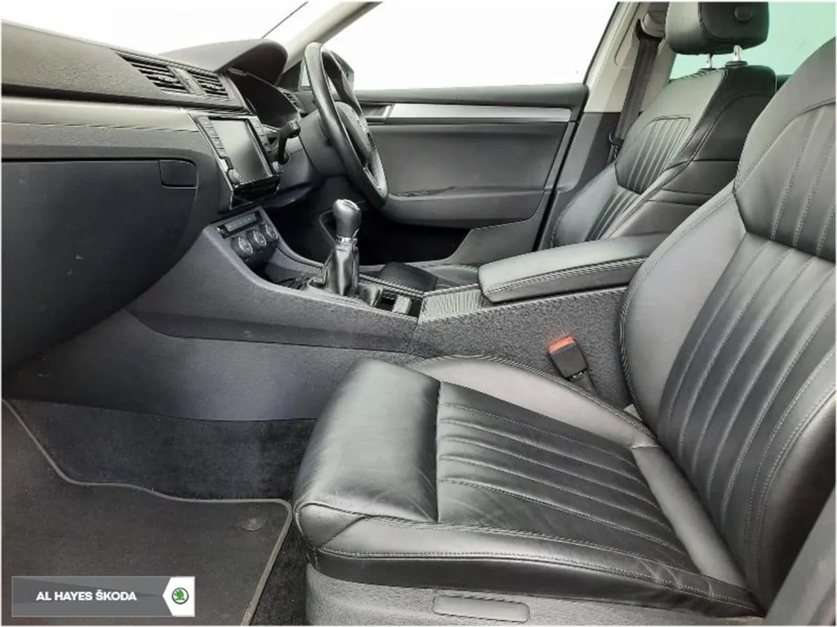 Skoda Superb  full Leather  Style 1.6 Tdi--120bhp - Image 4