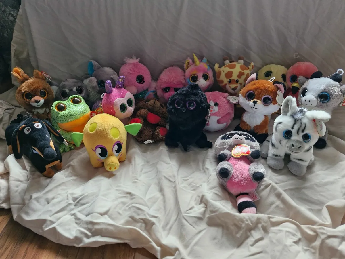 Toys - Image 2