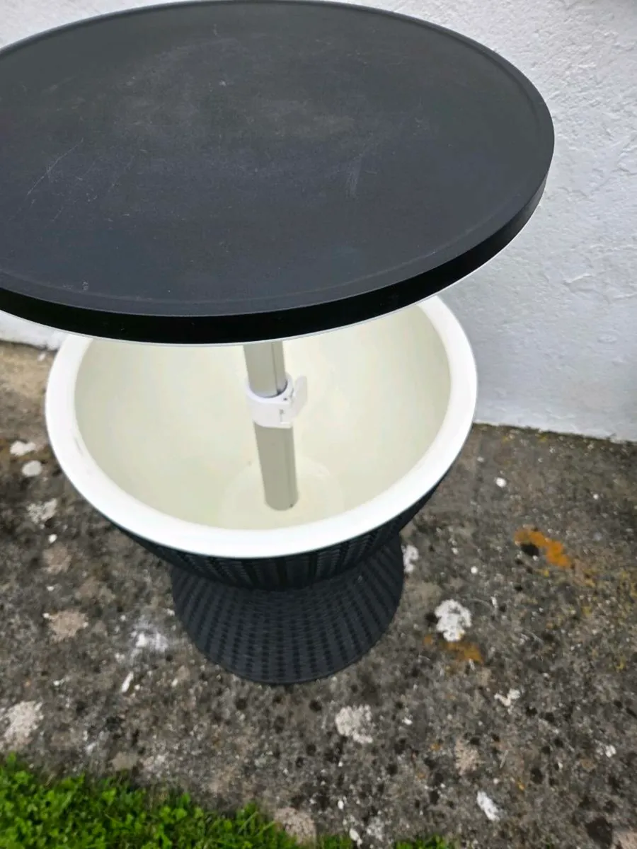 Garden Bar Side Table Cooler Bar - Image 3