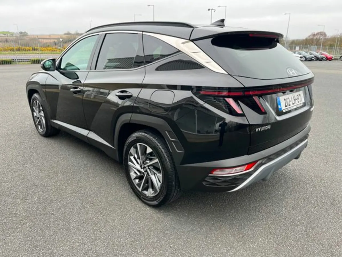Hyundai Tucson Executive Plus Diesel 5DR - Image 4