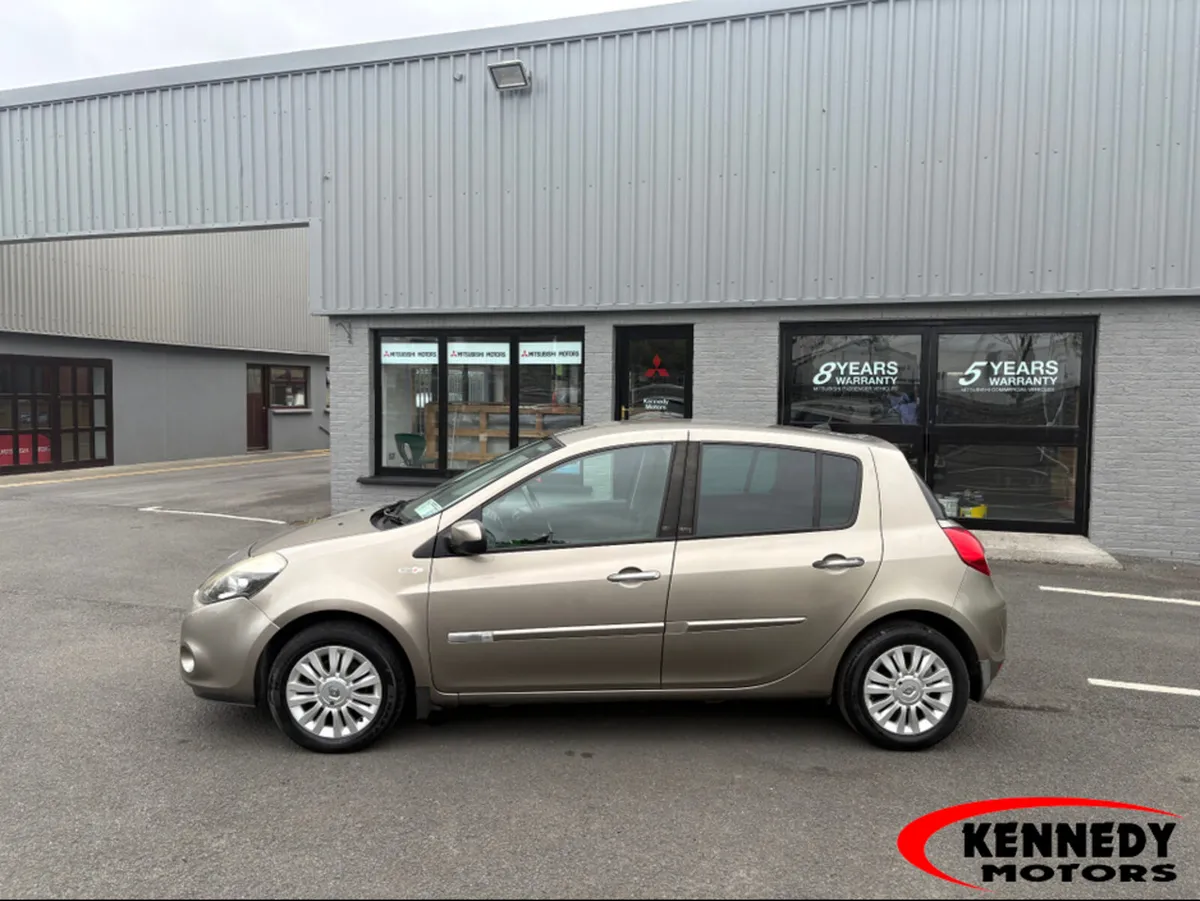 Renault Clio 3 1.2 16V TOMTOM EDITION ECO 5DR - Image 2
